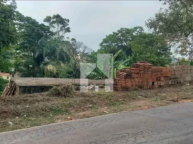 Terreno com 430m², à venda, no bairro Vila Primavera em Jarinu