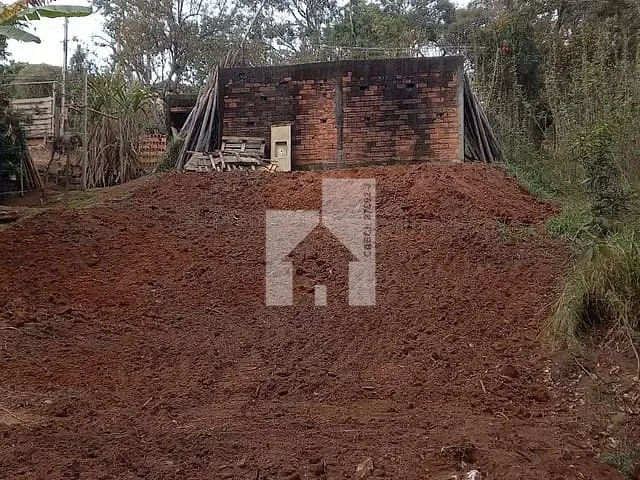 Terreno com 430m², à venda, no bairro Vila Primavera em Jarinu