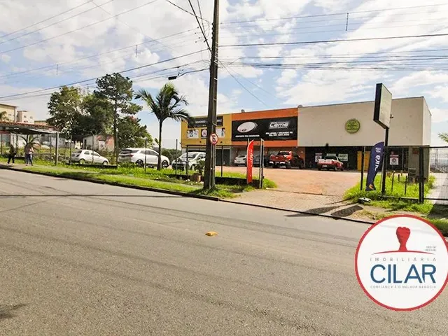 Terreno à venda, no bairro Bacacheri em Curitiba
