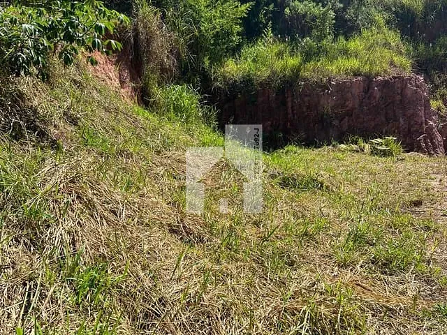 Terreno com 320m², à venda, no bairro Jardim do Lírio em Jundiaí