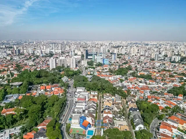 Terreno com 1927m² 1 quarto e 1 banheiro, à venda, no bairro Barro Branco em São Paulo
