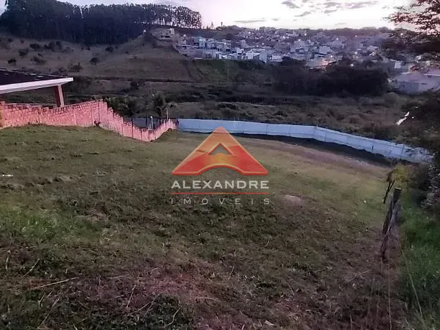 Terreno com 1163m², à venda, no bairro Rio Comprido em Jacareí
