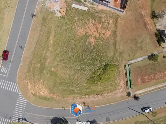 Terreno com 471m² 1 quarto e 1 banheiro, à venda, no bairro Loteamento Residencial Rio das Flores em Itatiba
