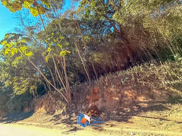 Terreno com 2930m², à venda, no bairro Tanque Caio em Ribeirão Pires