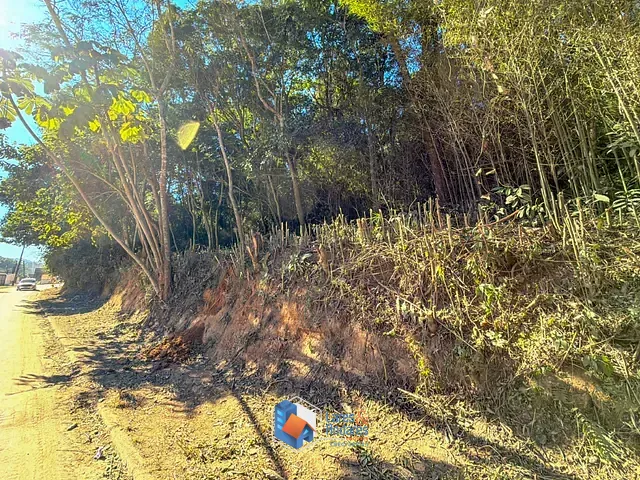 Terreno com 2930m², à venda, no bairro Tanque Caio em Ribeirão Pires