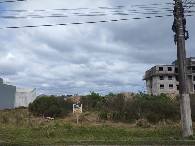 Terreno com 175m², à venda, no bairro Três Vendas em Pelotas