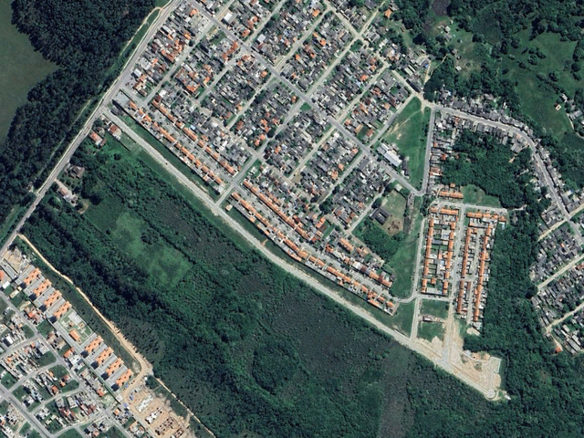 Foto do Terreno - Terreno residencial à venda no Loteamento Harter, Pelotas, RS, com 162 m², frente ampla de 9 metros e excelente localização em área tranquila. | UP Imóveis