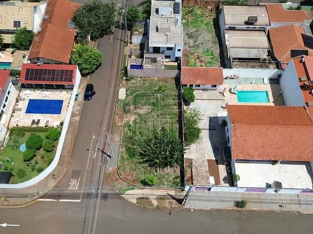 Terreno com 382m², à venda, no bairro Itamarati em Londrina