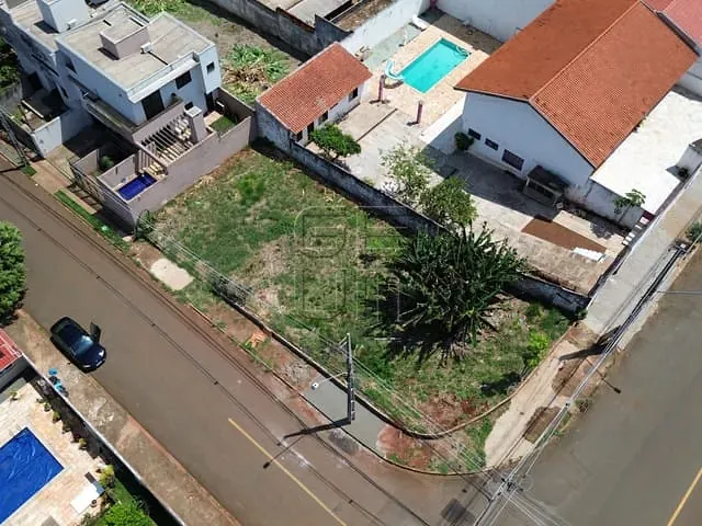 Terreno com 382m², à venda, no bairro Itamarati em Londrina