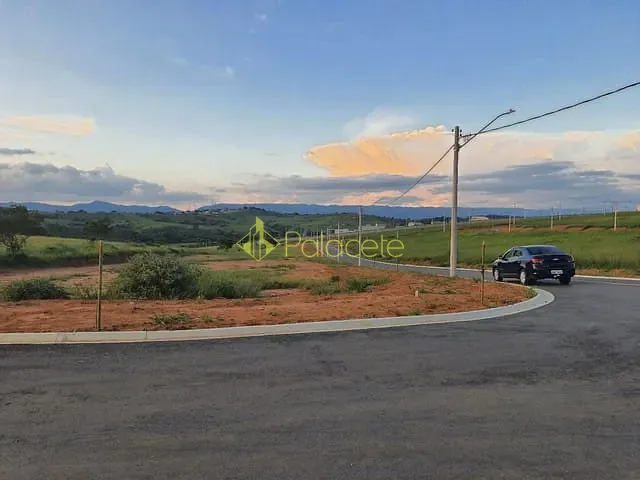 Terreno com 350m², à venda, no bairro Granjas Rurais Reunidas São Judas Tadeu em Taubaté