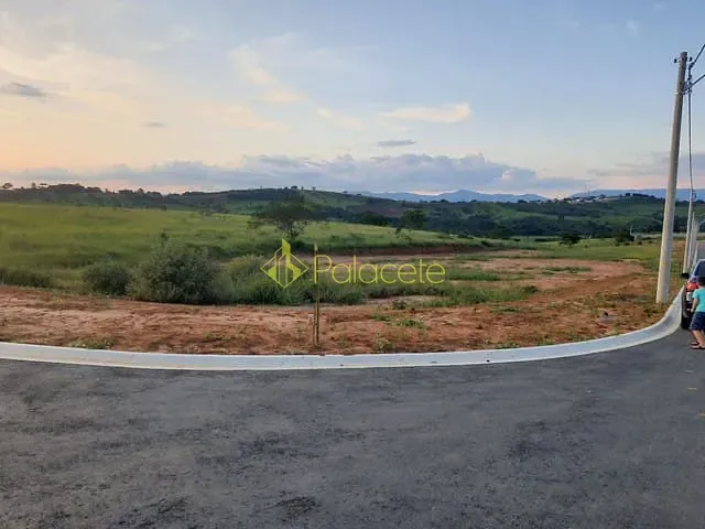 Terreno com 350m², à venda, no bairro Granjas Rurais Reunidas São Judas Tadeu em Taubaté