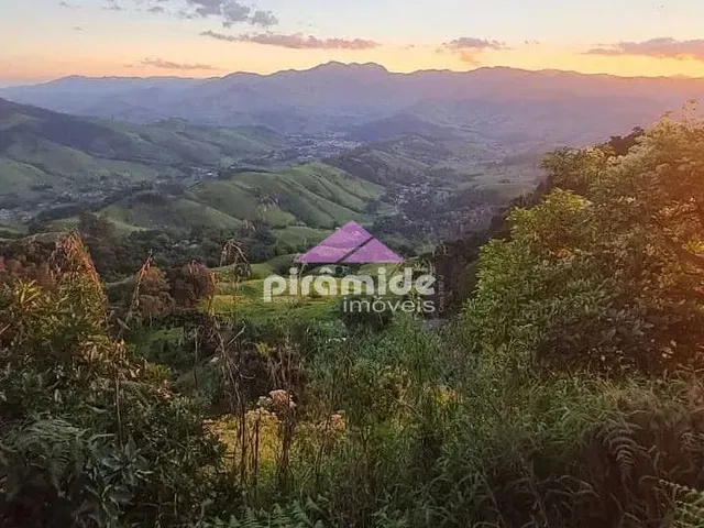 Terreno com 30000m², à venda, no bairro Quilombo em São Bento Do Sapucaí