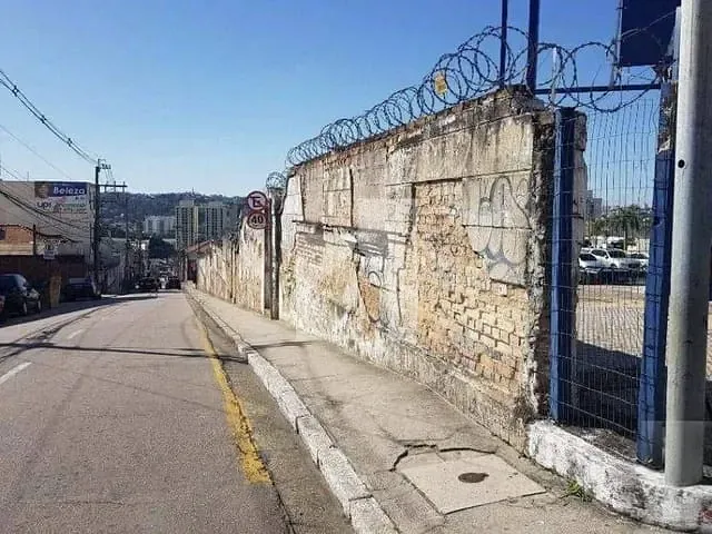 Terreno com 4620m², à venda, no bairro Centro em Jundiaí