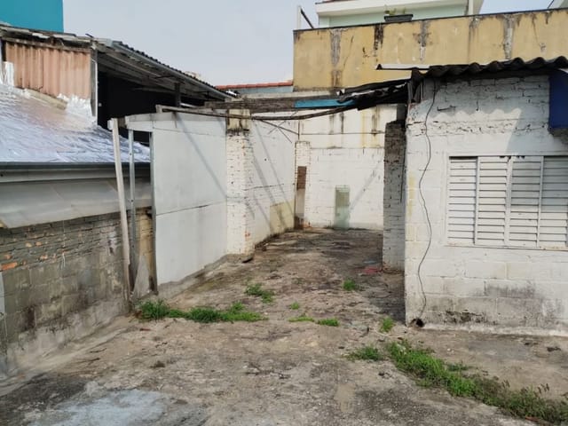 Terreno com 220m², para alugar, no bairro Vila Sao Luis em São Paulo