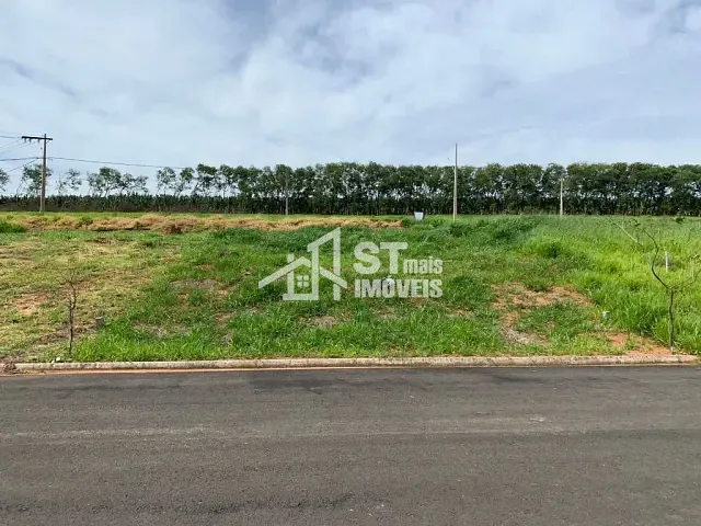 Terreno com 200m², à venda, no bairro Parque São Cristovão em Andradas