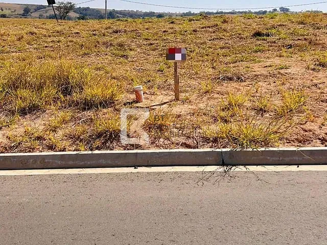 Terreno com 175m², à venda, no bairro Jardim América em Elias Fausto