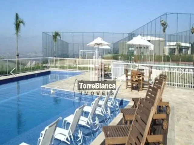 Terreno com 303m², à venda, no bairro Jardim Carvalho em Ponta Grossa