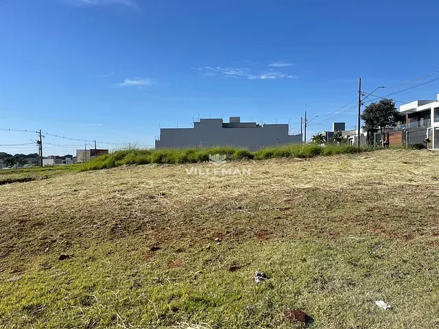 Terreno com 511m², à venda, no bairro Bom Jardim em Maringá