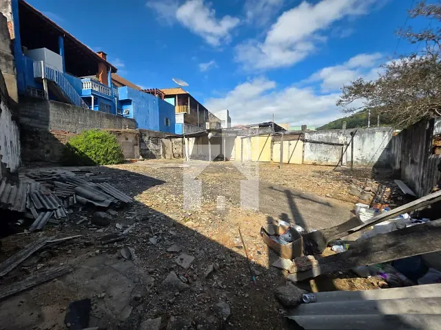 Terreno com 270m², à venda, no bairro Vila Nova Jundiaí em Jundiaí