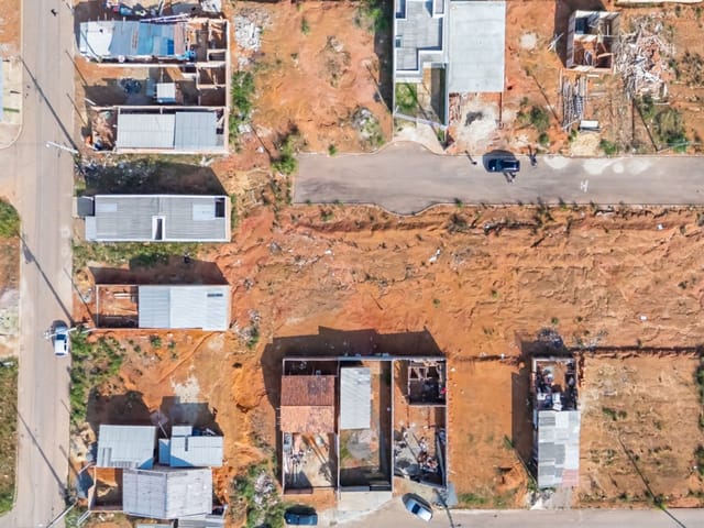 Terreno à venda, no bairro Estados em Fazenda Rio Grande