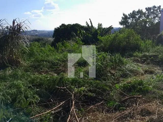 Terreno com 556m², à venda, no bairro Jardim Rosaura em Jundiaí
