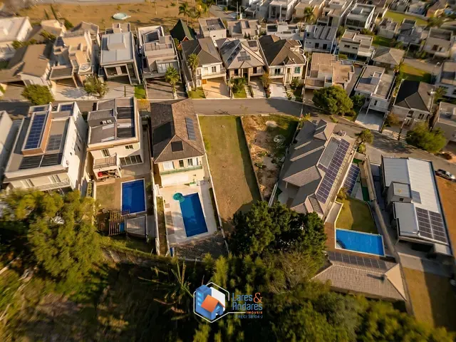 Terreno com 551m² 1 quarto e 1 banheiro, à venda, no bairro Valville em Santana De Parnaíba