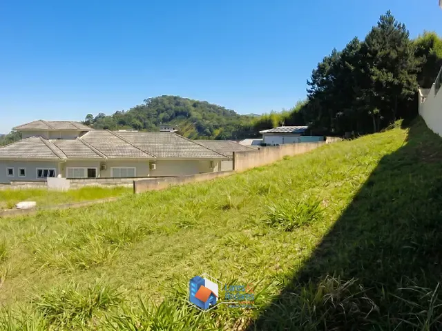 Terreno com 551m² 1 quarto e 1 banheiro, à venda, no bairro Valville em Santana De Parnaíba