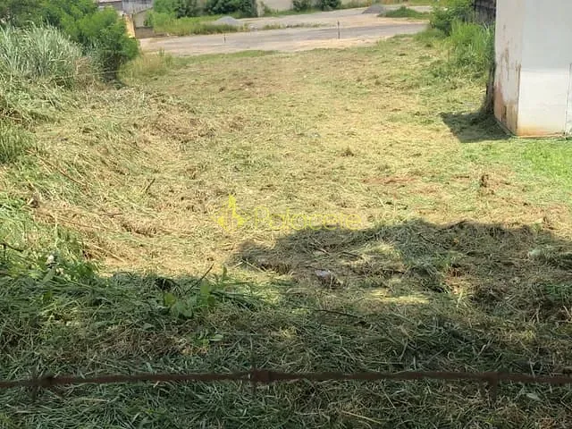 Terreno com 560m², à venda, no bairro Centro em Canas