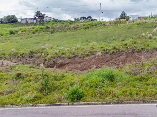 Terreno à venda, no bairro Jardim Orestes Thá em Quatro Barras