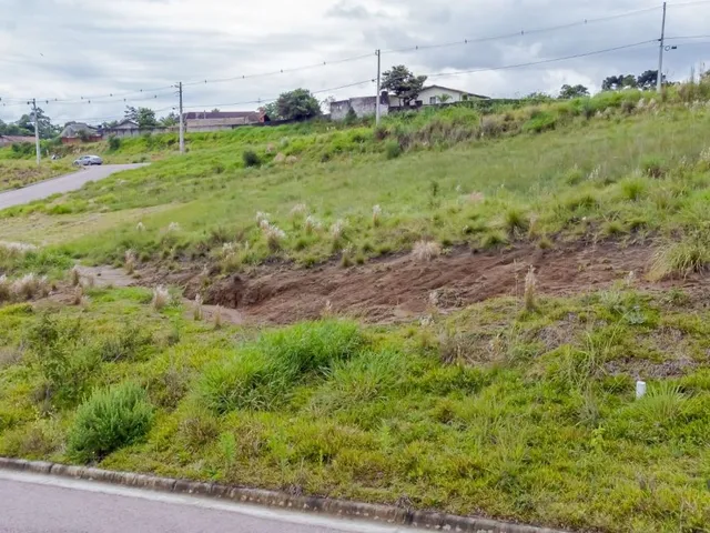 Terreno à venda, no bairro Jardim Orestes Thá em Quatro Barras