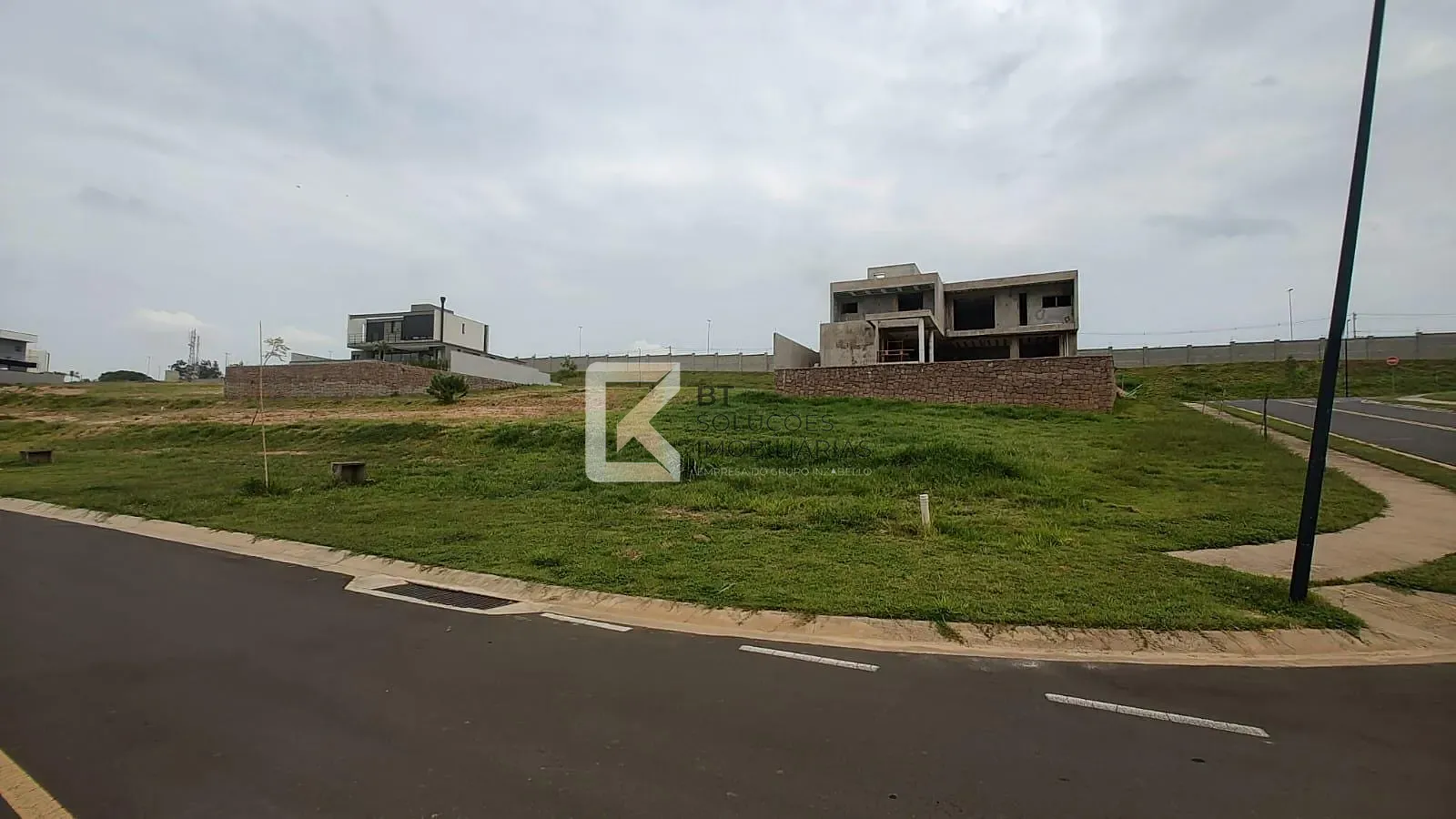 Terreno, 542 m² - Foto 1