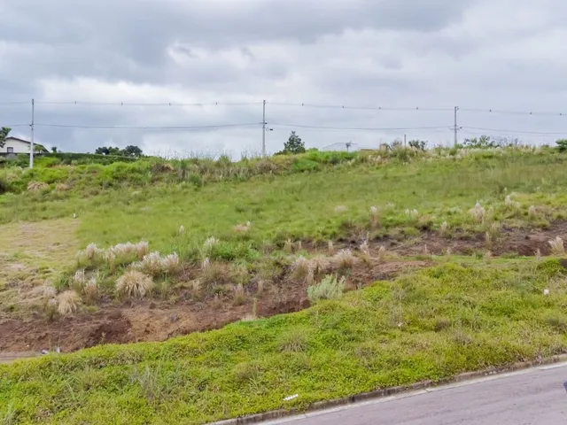 Terreno à venda, no bairro Jardim Orestes Thá em Quatro Barras