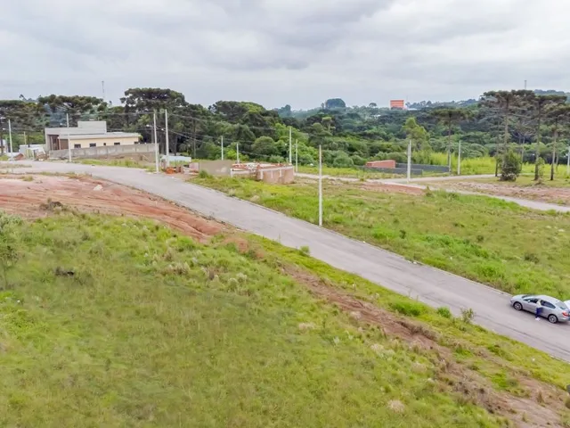 Terreno à venda, no bairro Jardim Orestes Thá em Quatro Barras