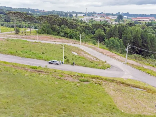Terreno à venda, no bairro Jardim Orestes Thá em Quatro Barras