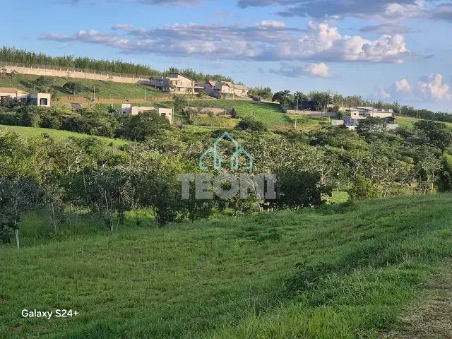 Terreno com 1036m², à venda, no bairro Loteamento Comercial e Residencial Village da Serra em Tremembé
