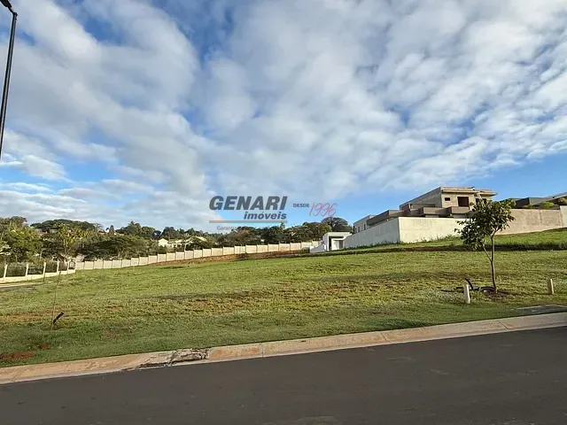 Terreno com 360m², à venda, no bairro Jardim Residencial Sapezal em Indaiatuba