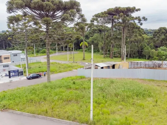 Terreno à venda, no bairro Jardim Orestes Thá em Quatro Barras