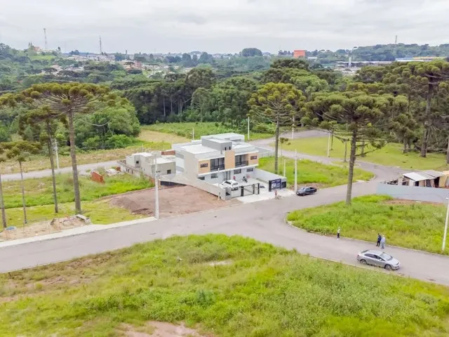 Terreno à venda, no bairro Jardim Orestes Thá em Quatro Barras