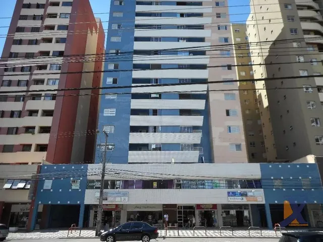 Terreno à venda, no bairro Água Verde em Curitiba