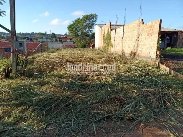 Terreno com 126m², à venda, no bairro Jardim Paraná em Cambé