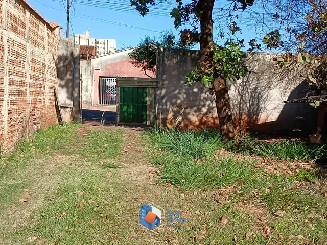 Terreno com 350m² 1 quarto e 1 banheiro, à venda, no bairro Jardim Anhangüera em Ribeirão Preto