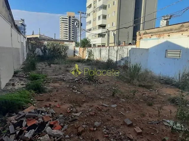 Terreno com 270m², à venda, no bairro Vila Jaboticabeira em Taubaté