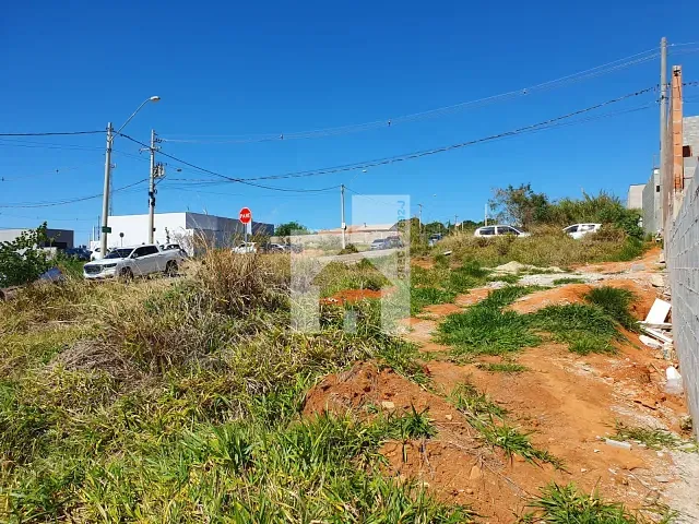 Terreno com 274m², à venda, no bairro Parque Petrópollis em Várzea Paulista