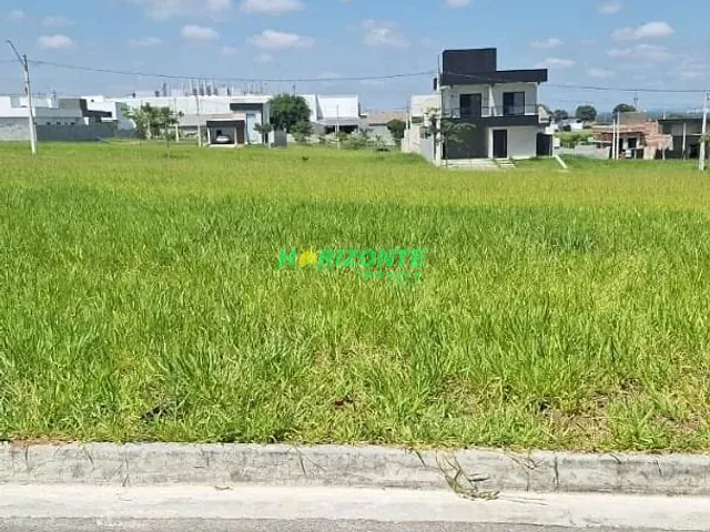 Terreno com 250m², à venda, no bairro Condomínio Vereda dos Campos em São José dos Campos