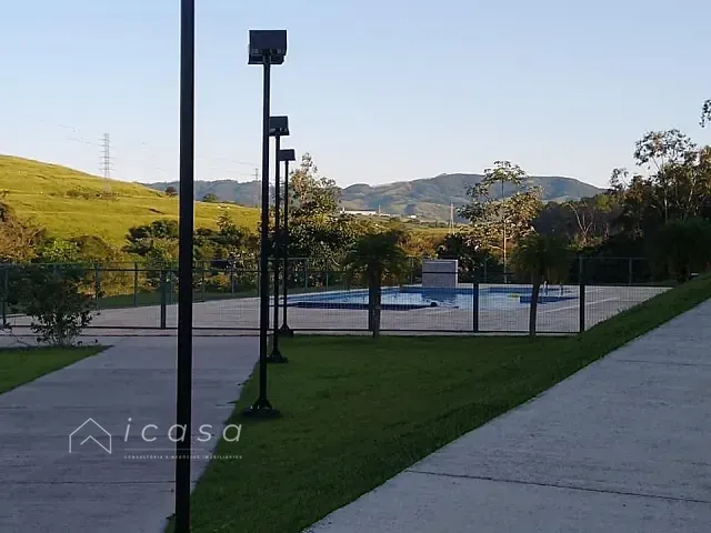 Terreno com 360m², à venda, no bairro Tijuco Preto em Caçapava