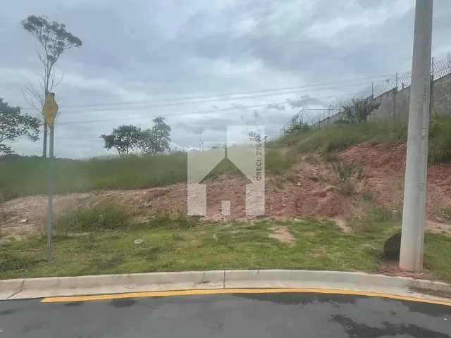 Terreno com 160m², à venda, no bairro Corrupira em Jundiaí
