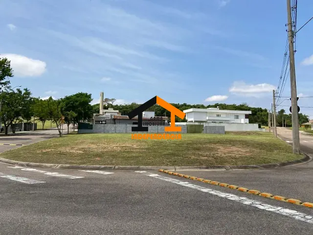 Terreno com 686m², à venda, no bairro Bosque dos Pires em Itatiba