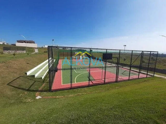 Terreno com 250m², à venda, no bairro Recanto dos Eucaliptos em São José dos Campos