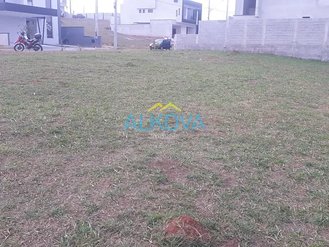 Terreno com 250m², à venda, no bairro Recanto dos Eucaliptos em São José dos Campos