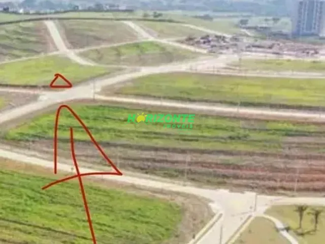 Terreno com 330m², à venda, no bairro Urbanova em São José dos Campos